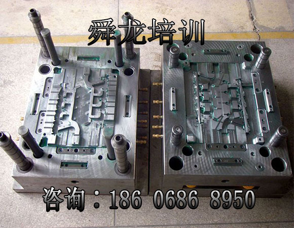 塑胶模具设计